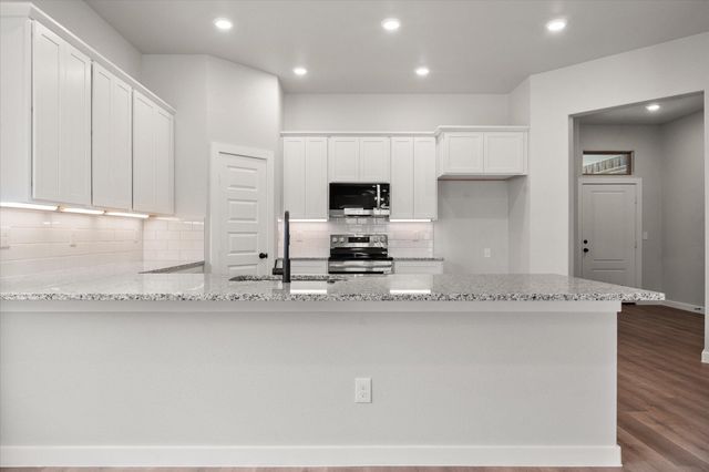 304 E 24th Street, Wolfforth, TX 79382