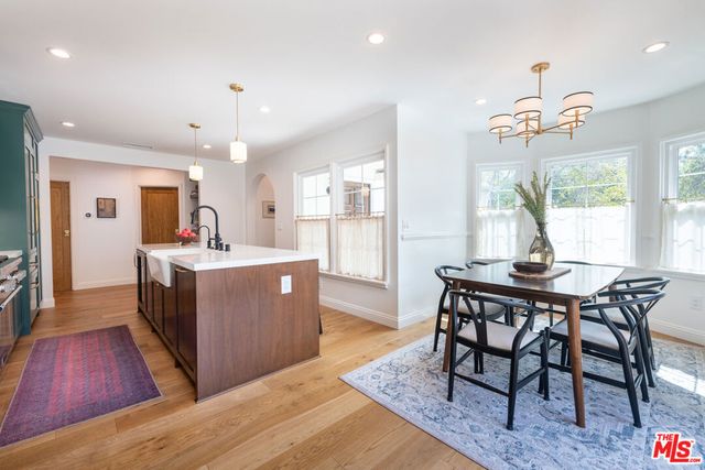 11373 Homedale Street, Los Angeles, CA 90049