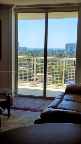 900 SW 8th St 1501, Miami, FL 33130