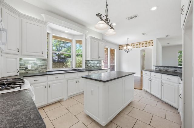 5513 Rustic Trail, Colleyville, TX 76034