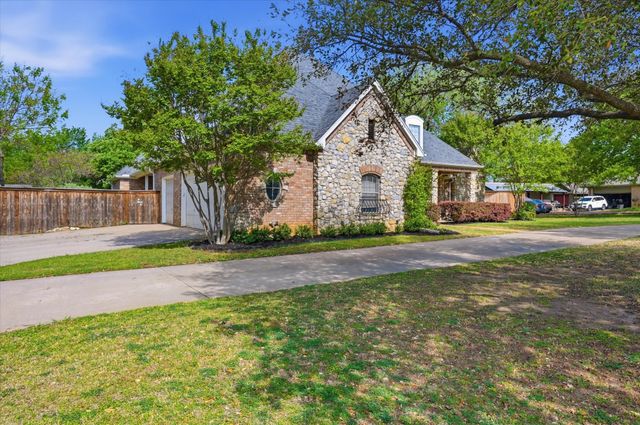 5513 Rustic Trail, Colleyville, TX 76034