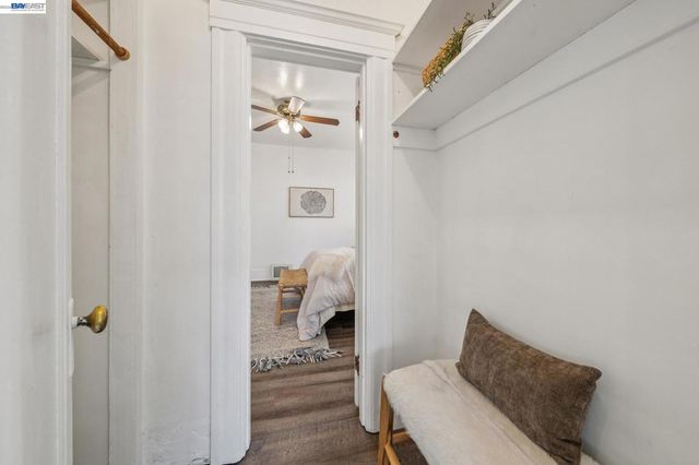 2063 Rosedale Ave, Oakland, CA 94601