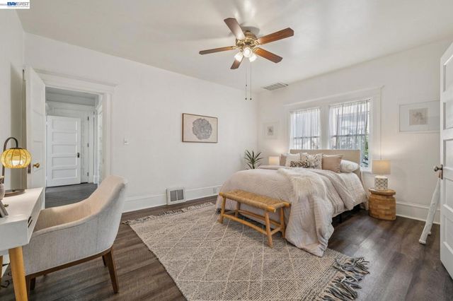 2063 Rosedale Ave, Oakland, CA 94601