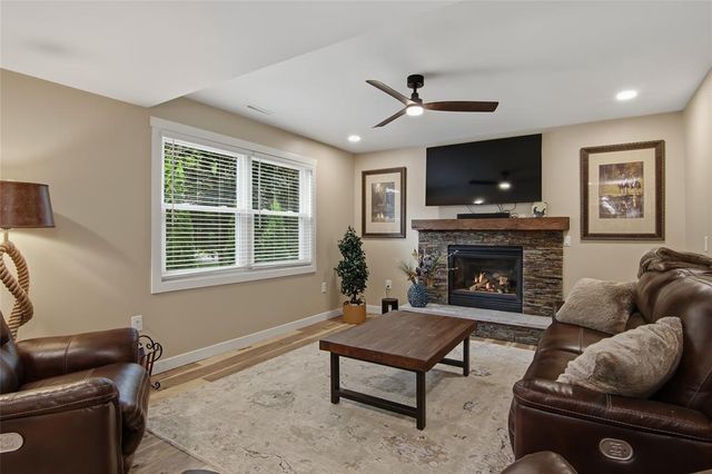 E4520 Woodfield Road, Eau Claire, WI 54701