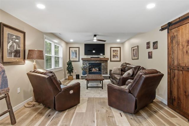 E4520 Woodfield Road, Eau Claire, WI 54701
