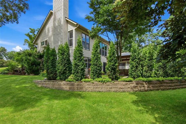 E4520 Woodfield Road, Eau Claire, WI 54701