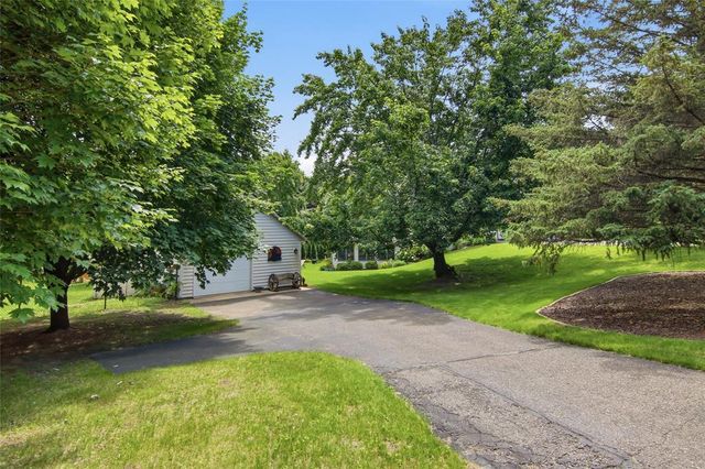 E4520 Woodfield Road, Eau Claire, WI 54701