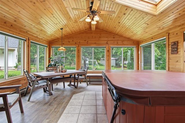 E4520 Woodfield Road, Eau Claire, WI 54701