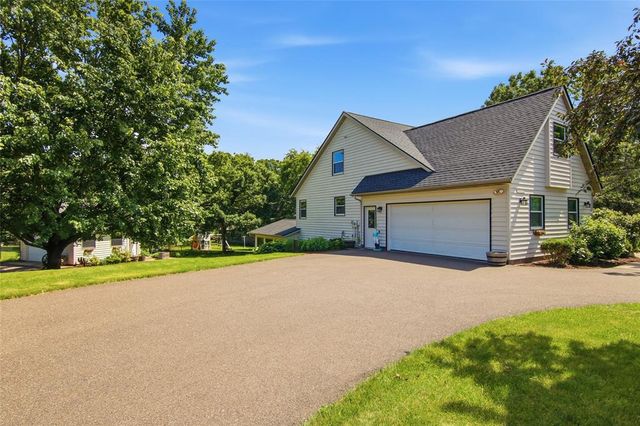 E4520 Woodfield Road, Eau Claire, WI 54701