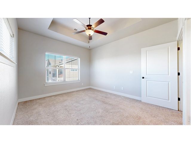 4672 Hahns Peak Dr 302, Loveland, CO 80538