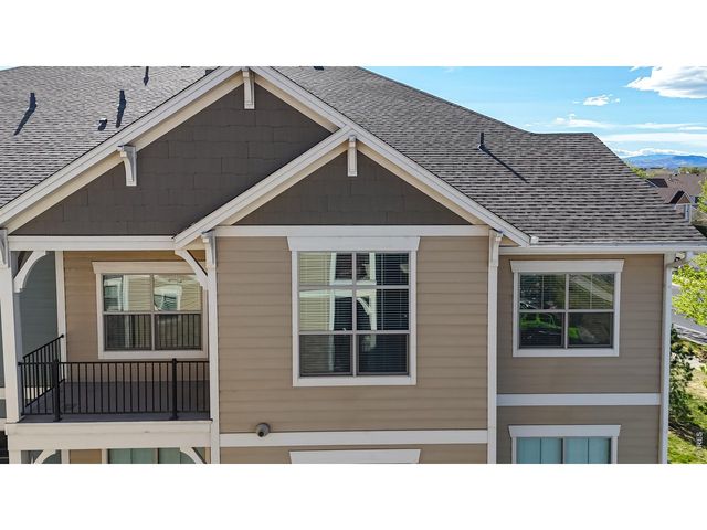 4672 Hahns Peak Dr 302, Loveland, CO 80538