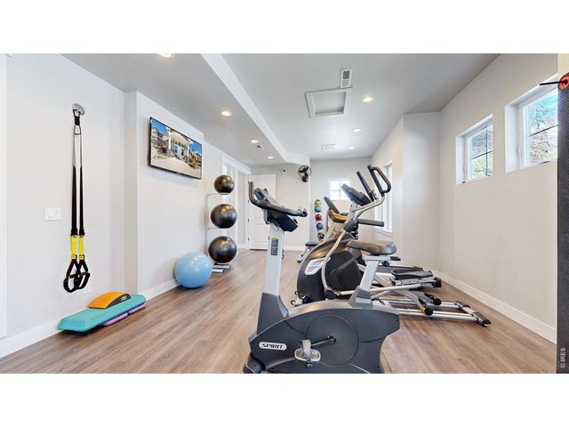 4672 Hahns Peak Dr 302, Loveland, CO 80538