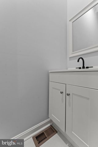 917 EDMONDSON AVE, Baltimore, MD 21223