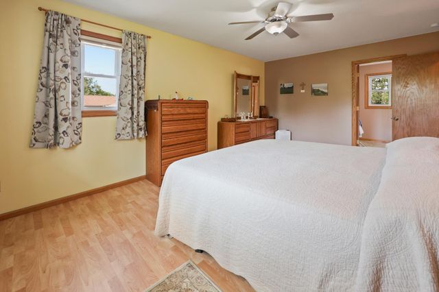 1830 61st Avenue N, Saint Cloud, MN 56303