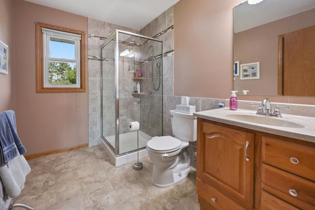 1830 61st Avenue N, Saint Cloud, MN 56303