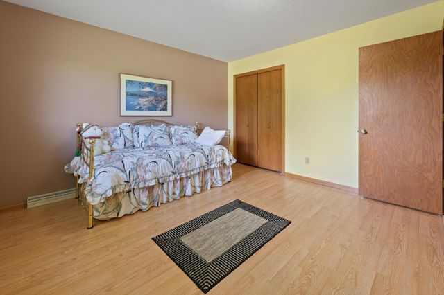 1830 61st Avenue N, Saint Cloud, MN 56303