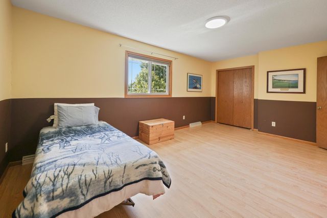1830 61st Avenue N, Saint Cloud, MN 56303