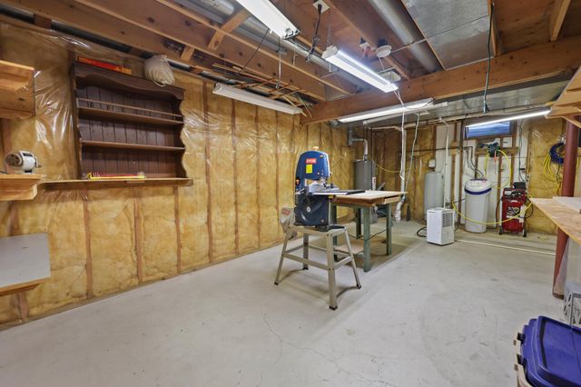 1830 61st Avenue N, Saint Cloud, MN 56303