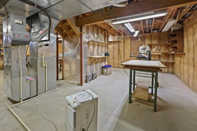 1830 61st Avenue N, Saint Cloud, MN 56303