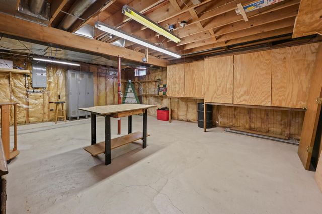 1830 61st Avenue N, Saint Cloud, MN 56303