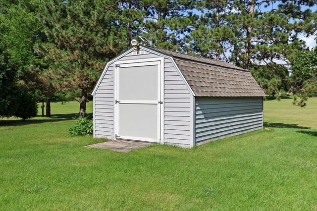 1830 61st Avenue N, Saint Cloud, MN 56303