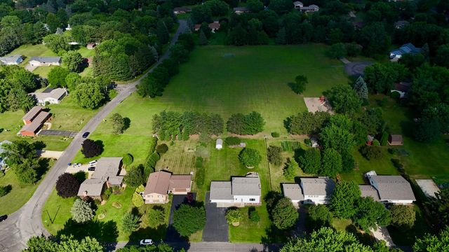 1830 61st Avenue N, Saint Cloud, MN 56303