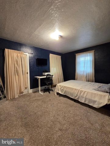 2408 KUTZTOWN RD, Reading, PA 19605