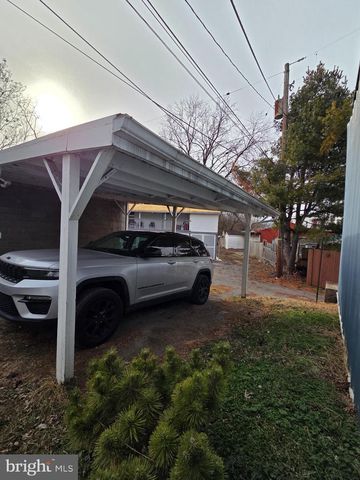 2408 KUTZTOWN RD, Reading, PA 19605