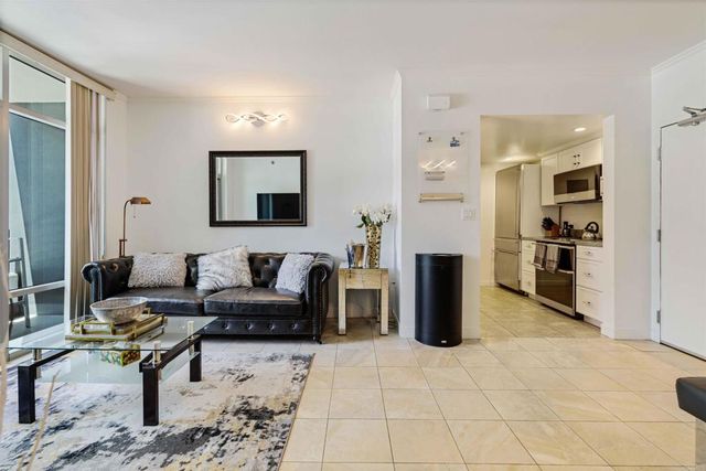 425 W Beech Street 851, San Diego, CA 92101