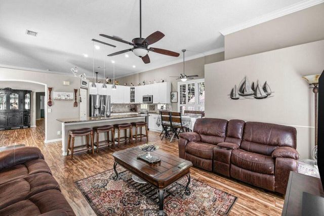 5696 Muirfield Village Circle, Lake Worth, FL 33463