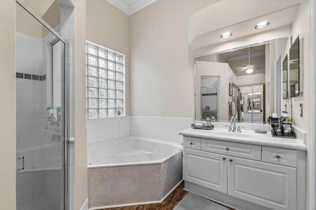 5696 Muirfield Village Circle, Lake Worth, FL 33463