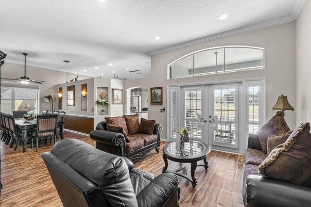 5696 Muirfield Village Circle, Lake Worth, FL 33463