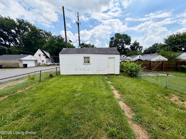 900 Beecher St, Louisville, KY 40215
