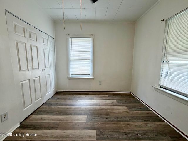 900 Beecher St, Louisville, KY 40215