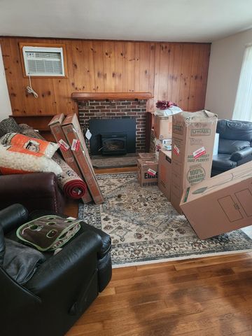 9 Wing Road, Wilmington, MA 01887