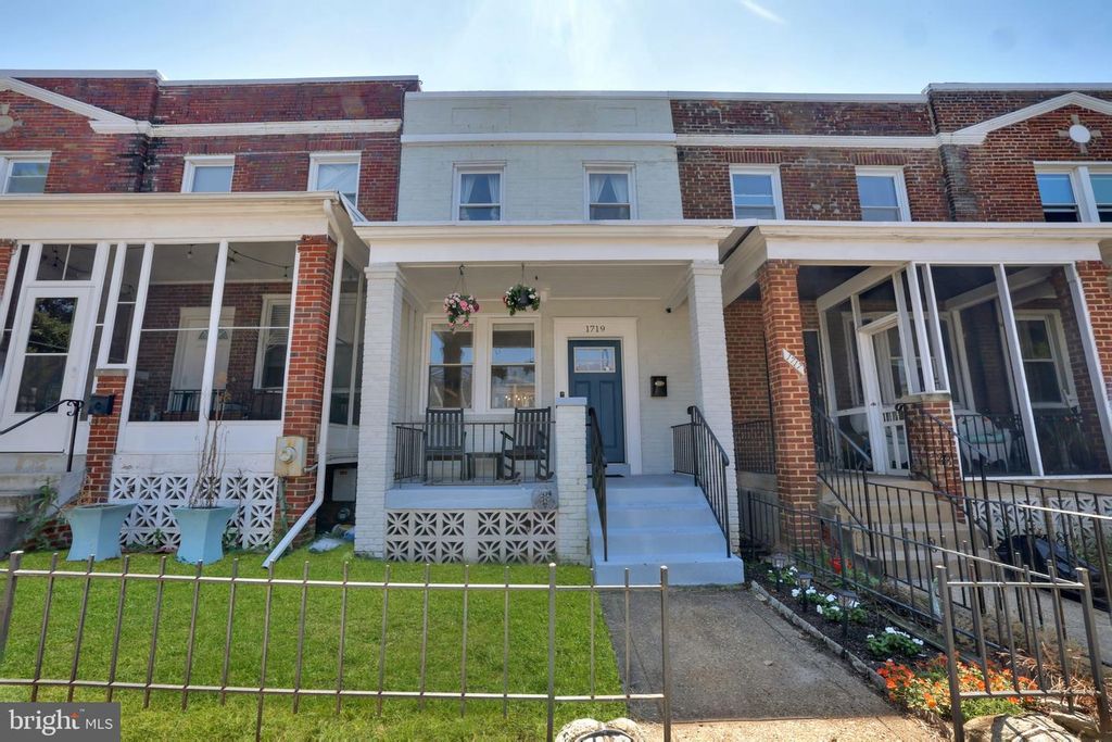 1719 LYMAN PL NE, Washington, DC 20002