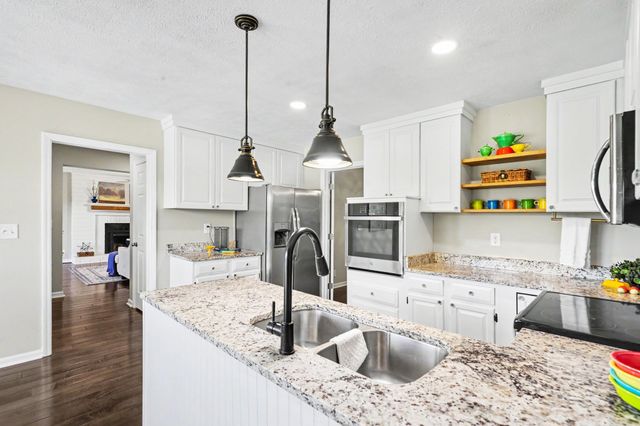 1419 Latimer Ln, Hendersonville, TN 37075