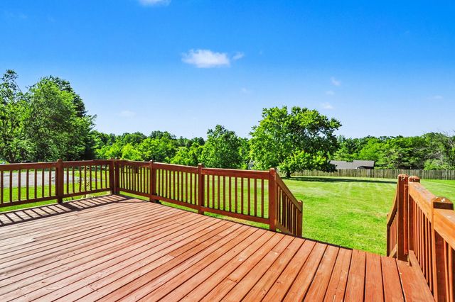 1419 Latimer Ln, Hendersonville, TN 37075