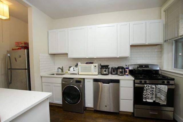 945 Judson Avenue 1, Evanston, IL 60202