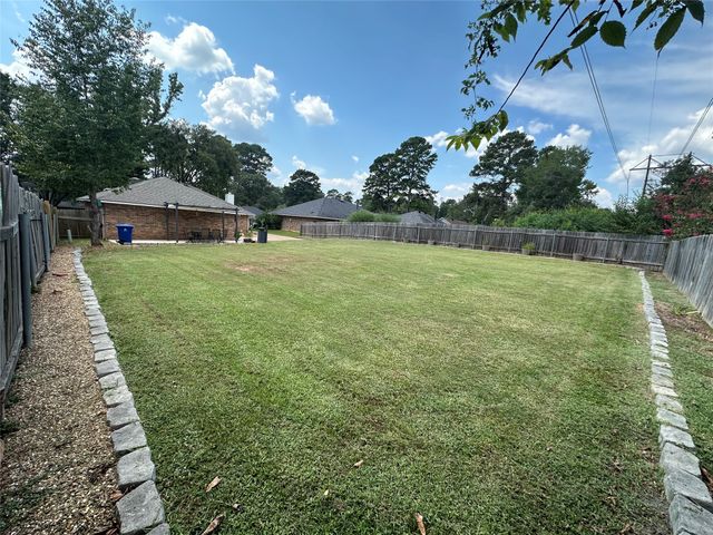 9319 Lytham Drive, Shreveport, LA 71129