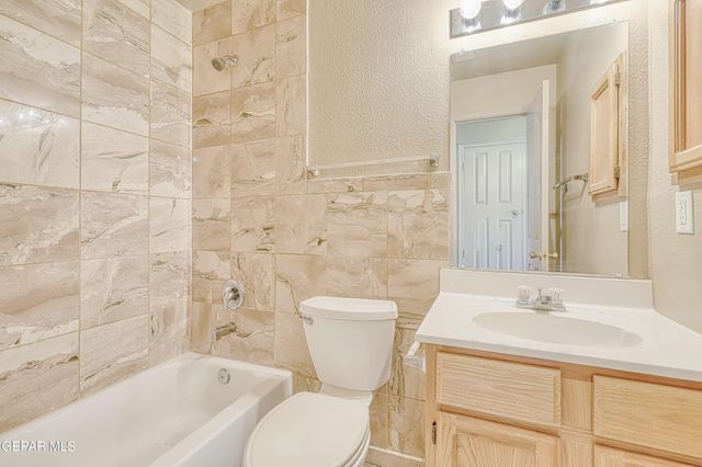 4429 LOMA DIAMANTE Drive, El Paso, TX 79934