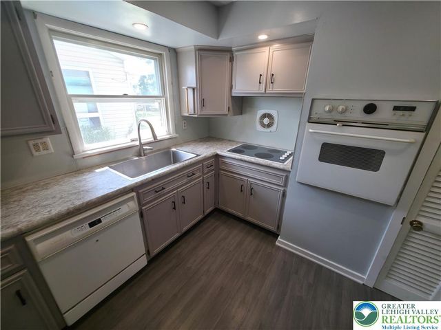 719 Keystone Avenue, Bethlehem City, PA 18018
