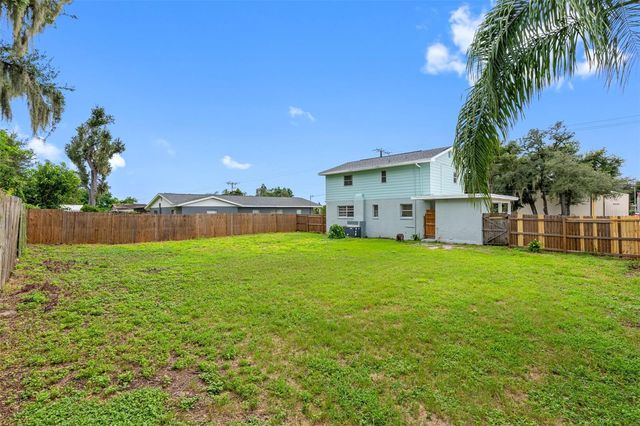 230 BEVERLY BOULEVARD, Brandon, FL 33511