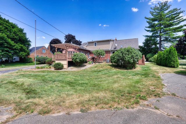 45821 North Avenue, Macomb Twp, MI 48042