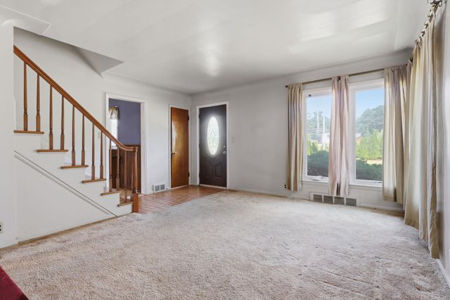 45821 North Avenue, Macomb Twp, MI 48042