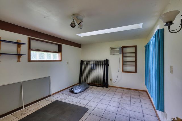 45821 North Avenue, Macomb Twp, MI 48042