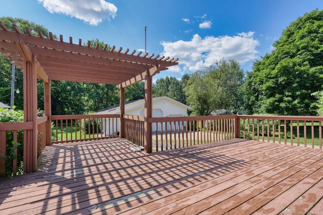 45821 North Avenue, Macomb Twp, MI 48042