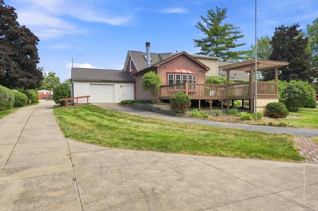 45821 North Avenue, Macomb Twp, MI 48042