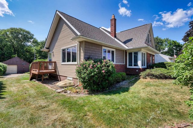 45821 North Avenue, Macomb Twp, MI 48042