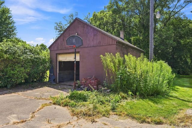 45821 North Avenue, Macomb Twp, MI 48042